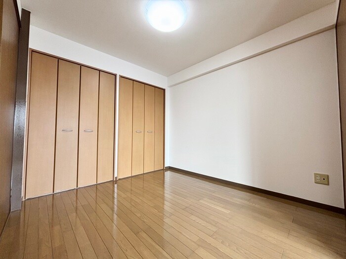 物件内観写真13　(居室)