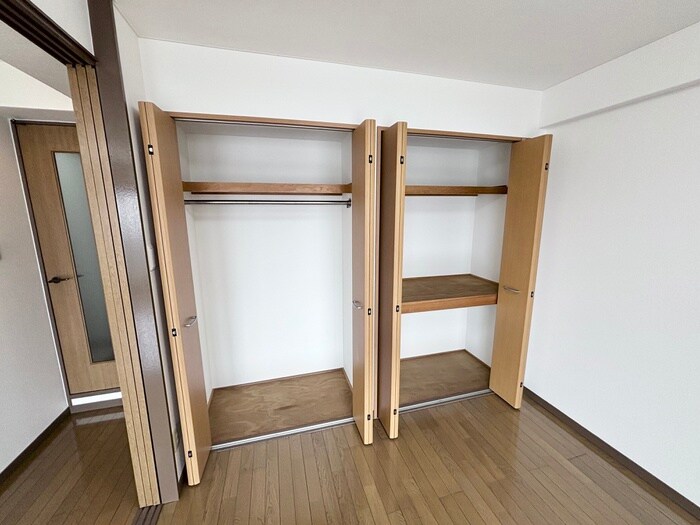 物件内観写真18　(収納)