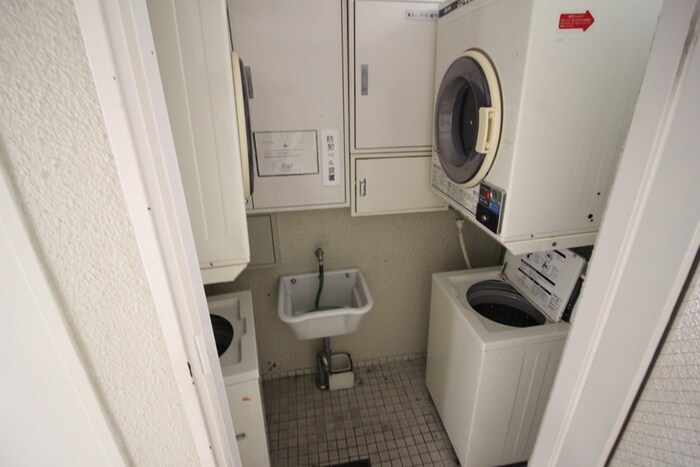 物件外観写真6　(建物設備)