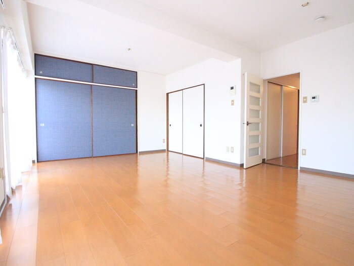 物件内観写真6　(居室)