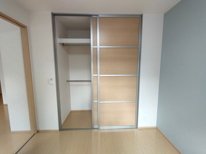 物件内観写真18　(収納)