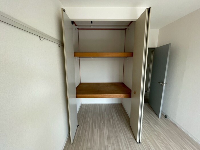 物件内観写真12　(収納)