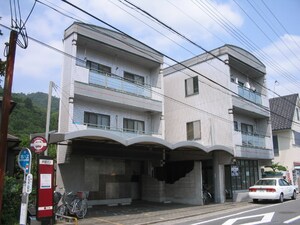 グレース嵐山外観写真