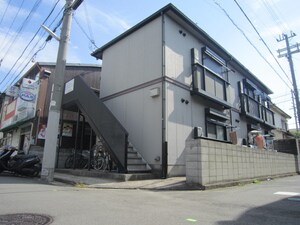 フロ－ラ西新町外観写真