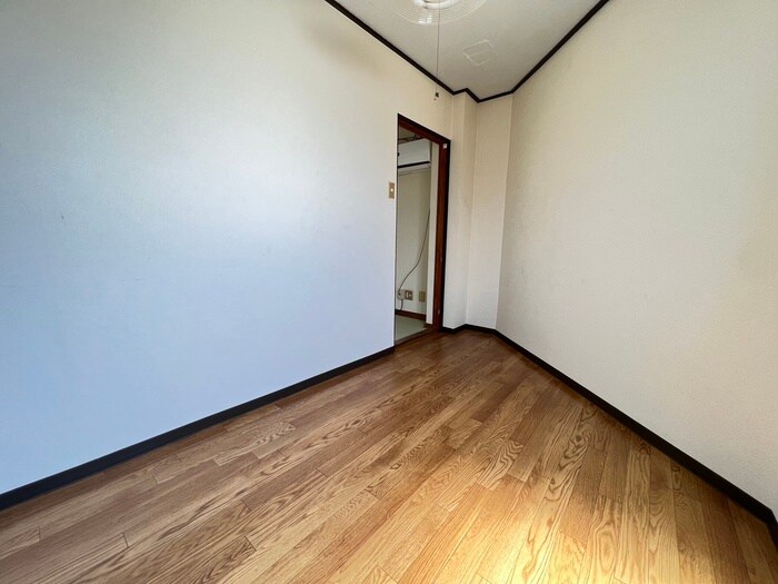 物件内観写真12　(居室)