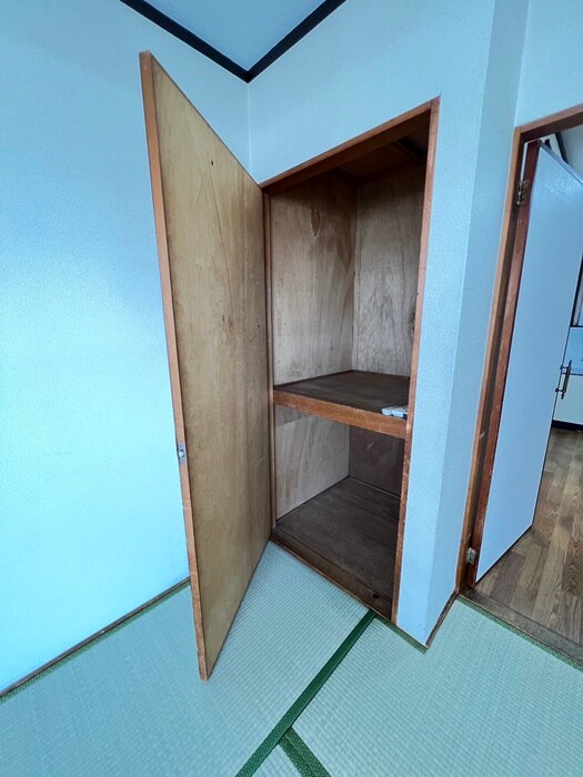 物件内観写真13　(収納)