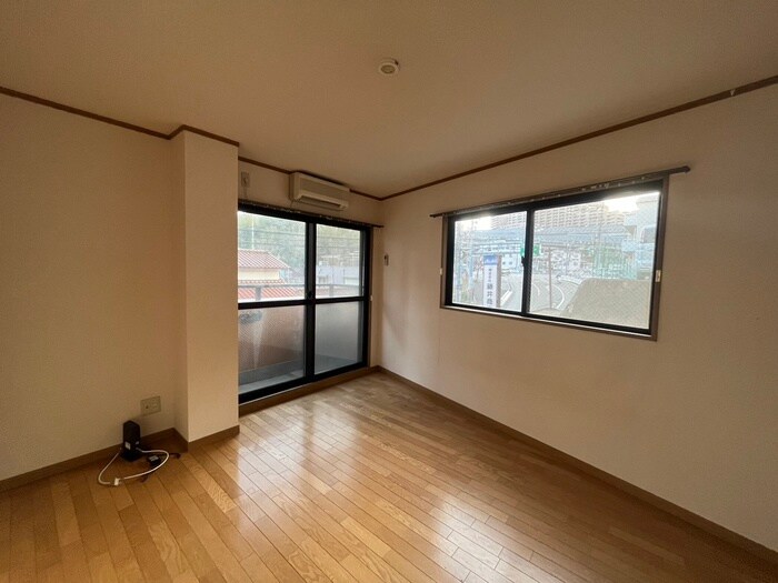 物件内観写真13　(居室)