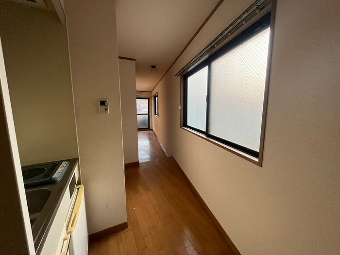 物件内観写真20　(廊下)