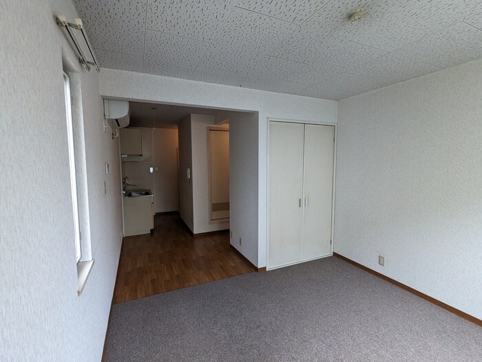 物件内観写真18　(居室)