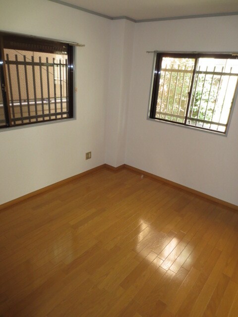 物件内観写真15　(居室)