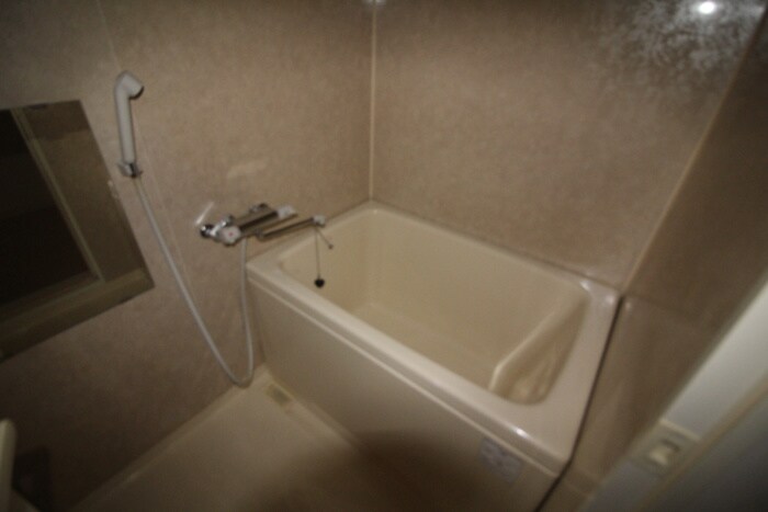 物件内観写真10　(バス／シャワールーム等)