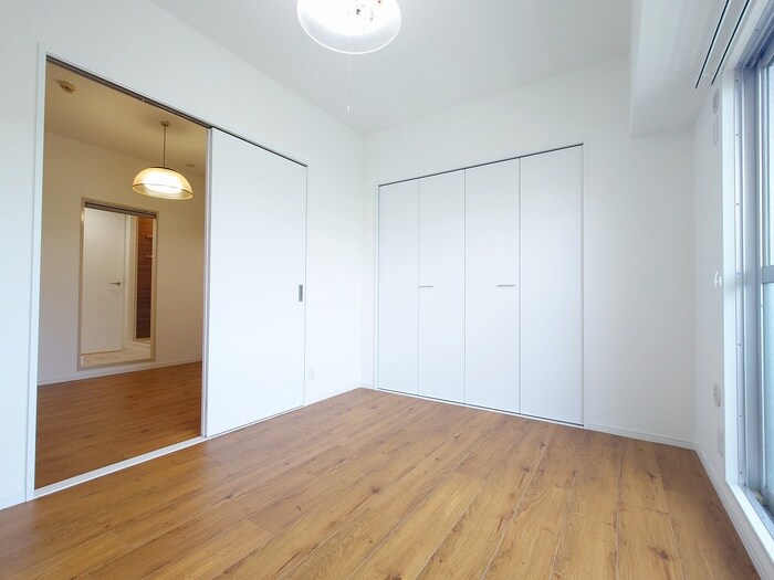 物件内観写真18　(居室)