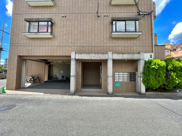 バイク置き場