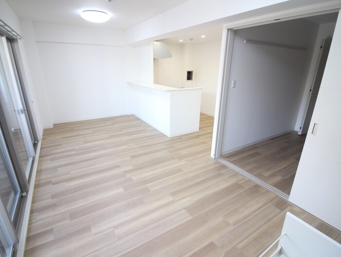 物件内観写真8　(居室)