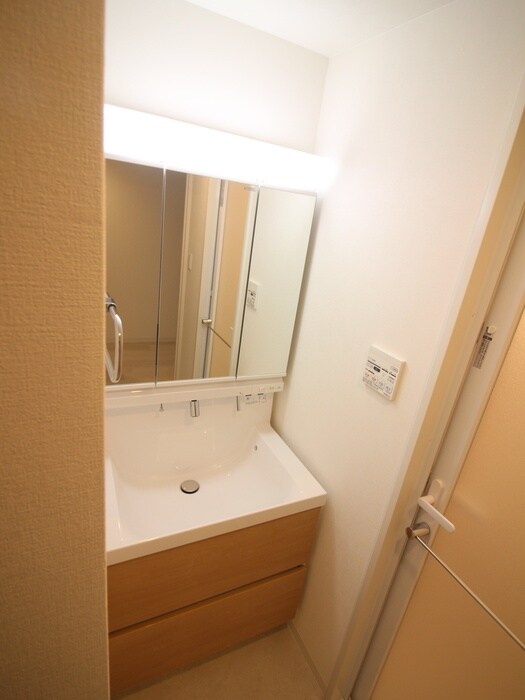 物件内観写真10　(洗面)