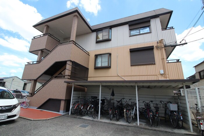 物件外観写真2　(外観写真)