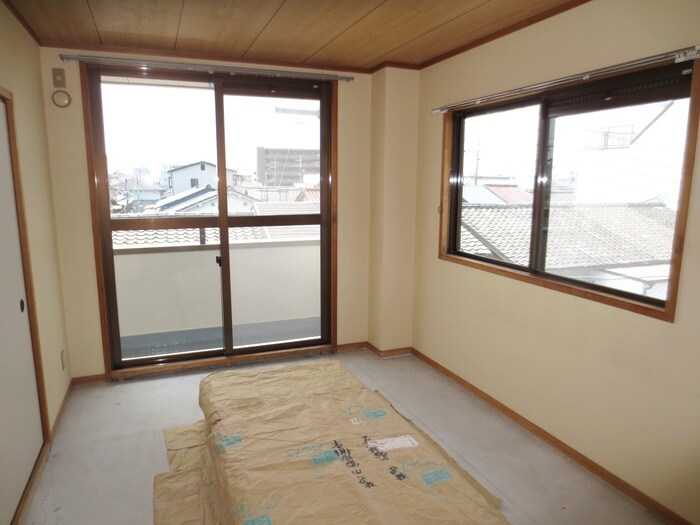 物件内観写真15　(居室)