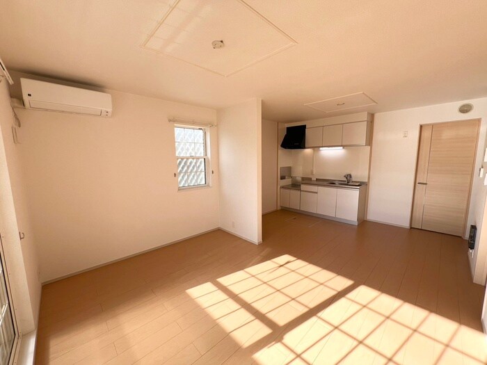 物件内観写真9　(居室)