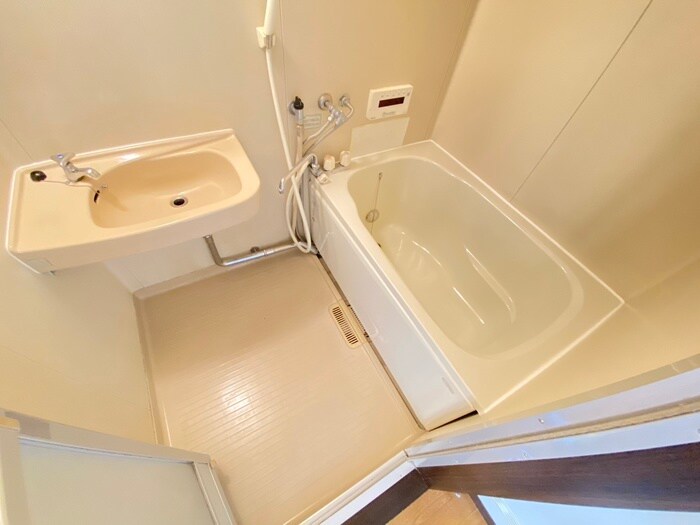 物件内観写真12　(バス／シャワールーム等)