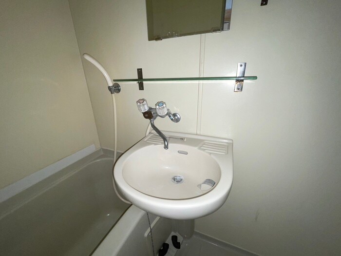 物件内観写真15　(洗面)