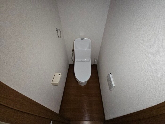 物件内観写真14　(トイレ)