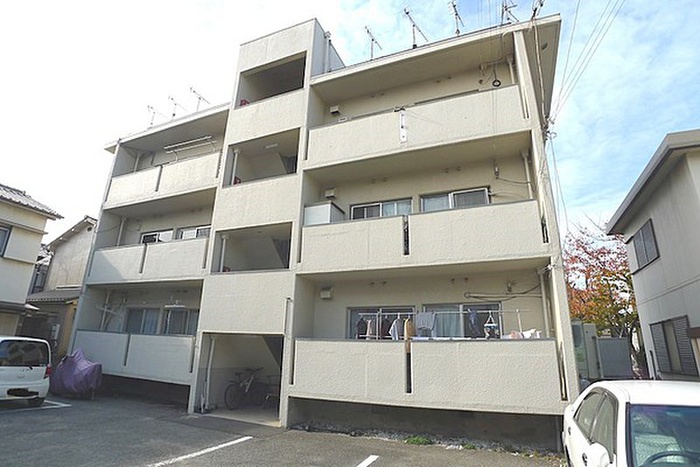 岩崎マンション