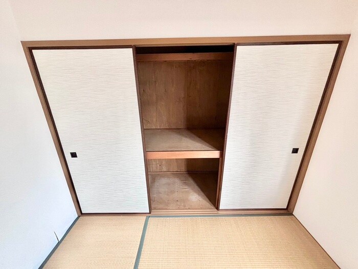 物件内観写真11　(収納)