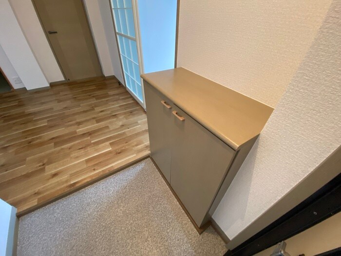 物件内観写真20　(玄関)