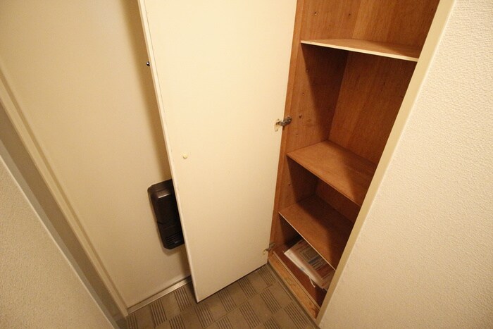 物件内観写真16　(靴箱)
