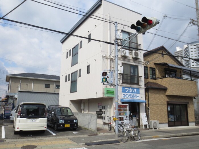 物件外観写真5　(外観写真)