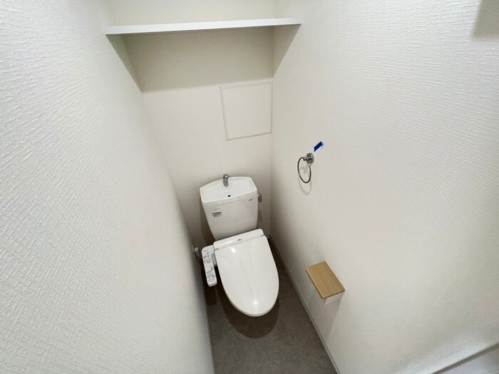 物件内観写真12　(トイレ)