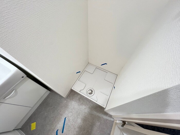 物件内観写真13　(洗濯機置場)