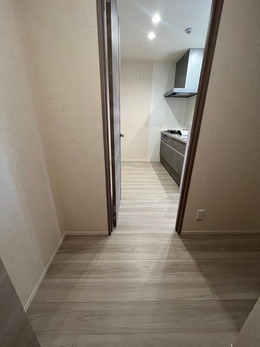 物件内観写真20　(廊下)