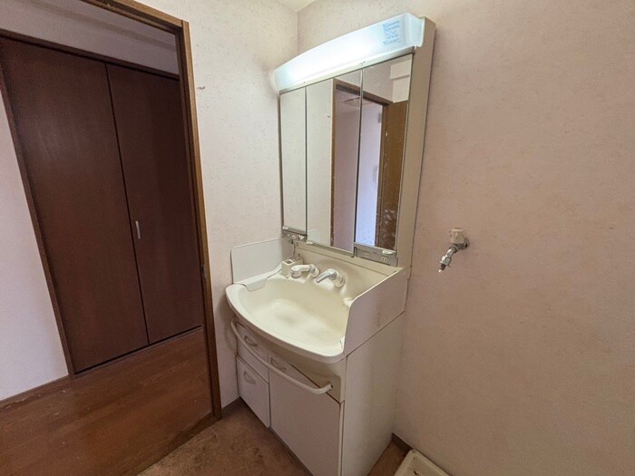 物件内観写真14　(洗面)