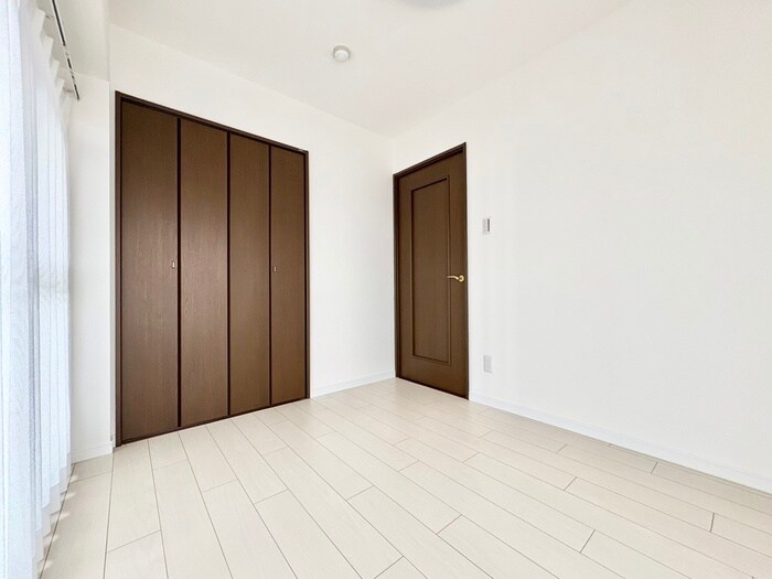 物件内観写真13　(居室)