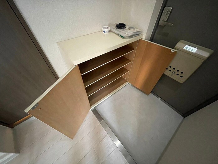物件内観写真16　(靴箱)