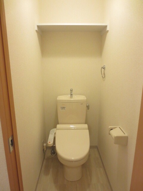 物件内観写真12　(トイレ)