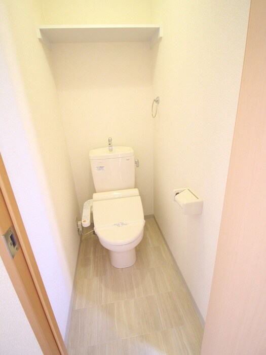 物件内観写真12　(トイレ)