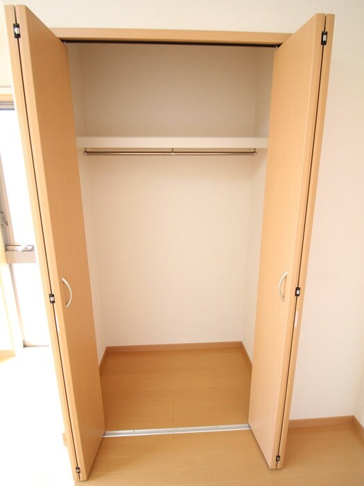 物件内観写真14　(収納)