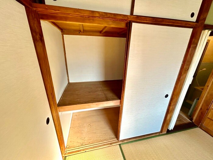 物件内観写真11　(収納)
