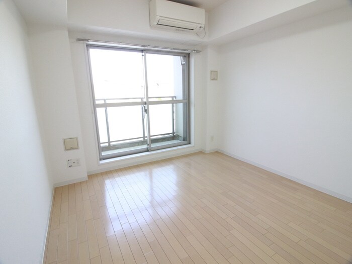 物件内観写真13　(居室)