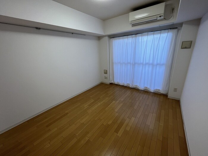 物件内観写真13　(居室)