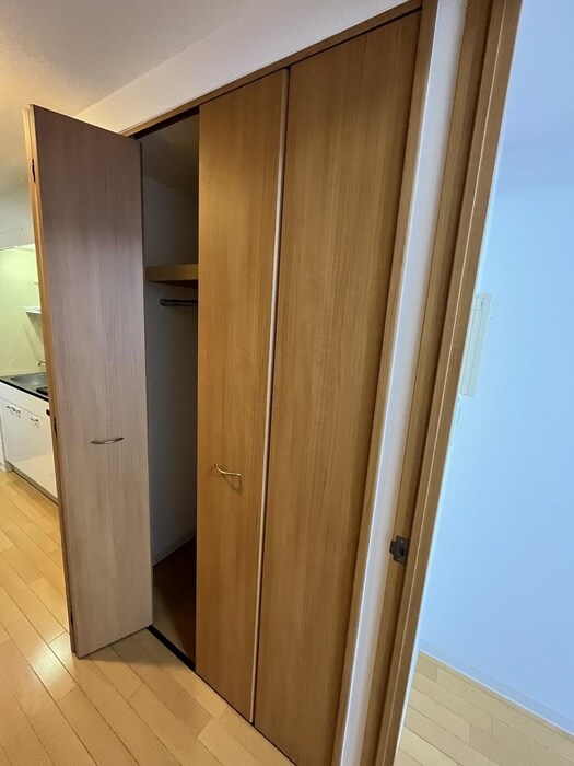 物件内観写真16　(収納)