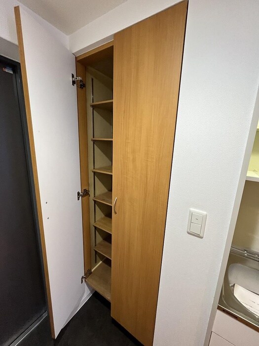 物件内観写真18　(靴箱)
