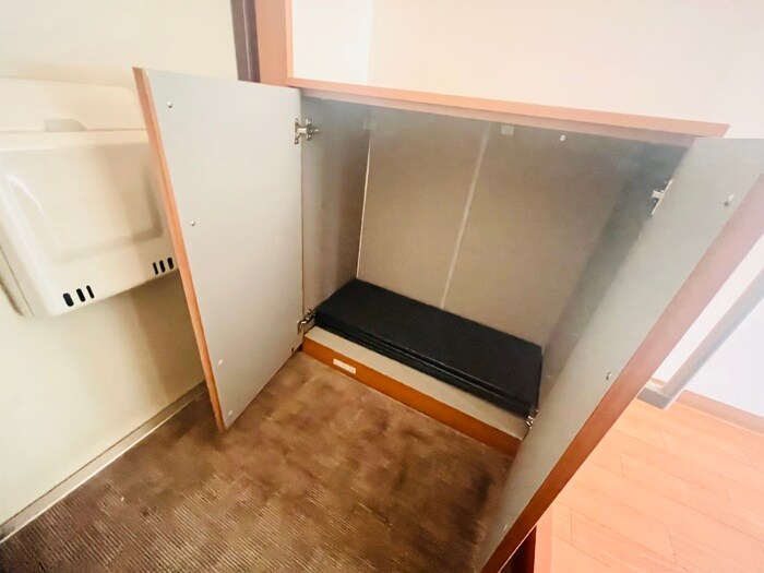 物件内観写真14　(靴箱)