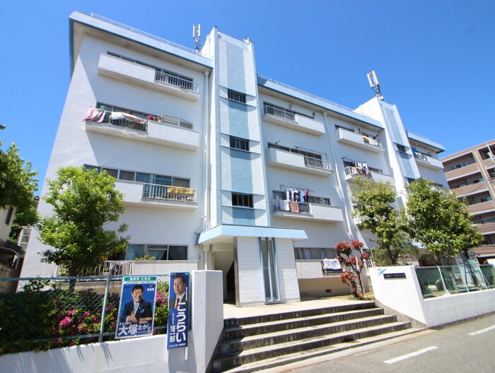 三隆（1）コ－ポラスの物件外観写真