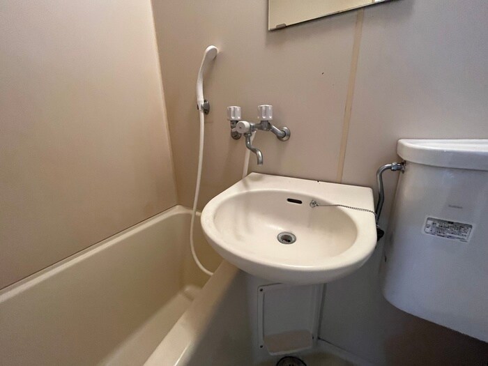 物件内観写真9　(洗面)