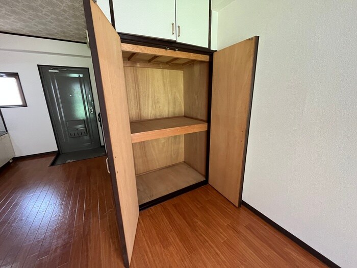 物件内観写真14　(収納)