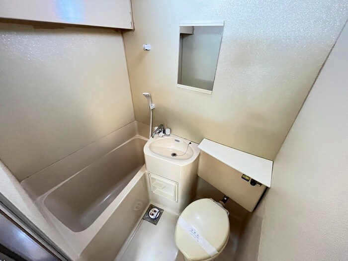 バス／シャワールーム等