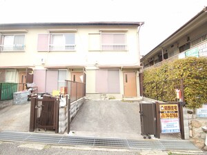 田中貸家　４戸１外観写真